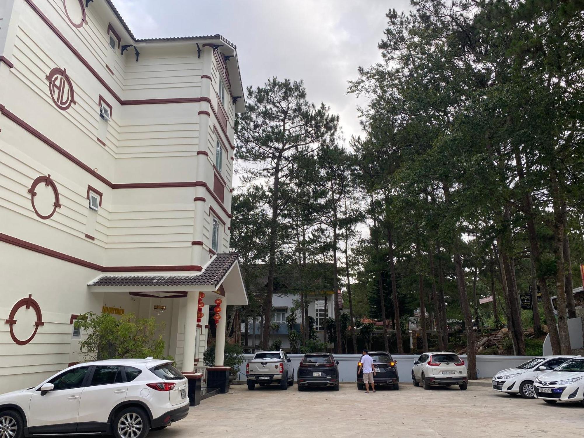 Khach San Hung Viet Hotel Kon Tum Ngoại thất bức ảnh